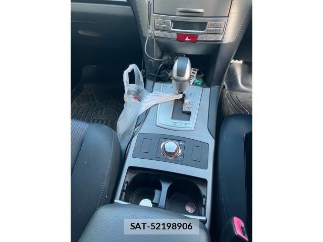 Subaru LEGACY TOURING WAGON 2011-04 8829878-23