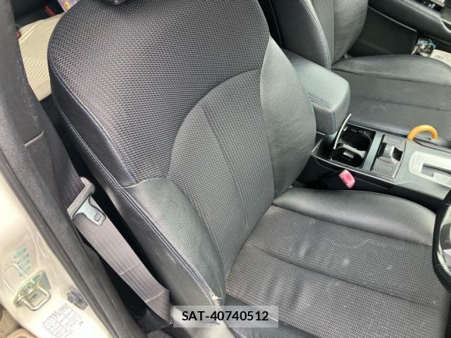 Subaru LEGACY TOURING WAGON 2014-04 8829872-11