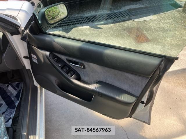 Subaru LEGACY TOURING WAGON 1999-11 8880435-10