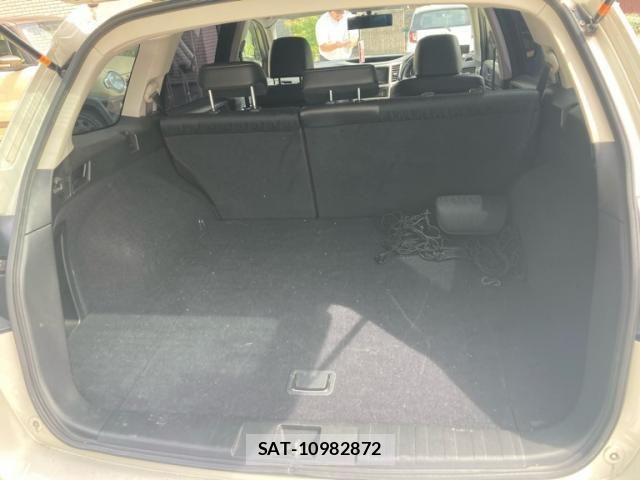 Subaru LEGACY TOURING WAGON 2010-01 8880433-9