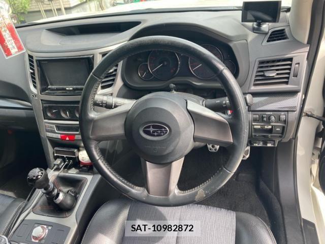 Subaru LEGACY TOURING WAGON 2010-01 8880433-10