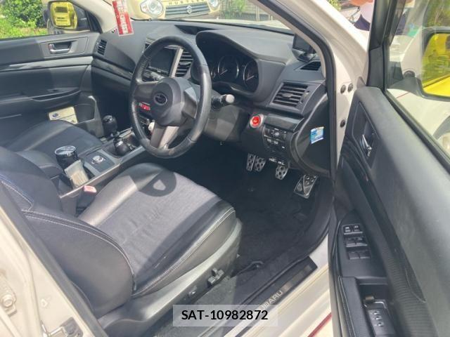 Subaru LEGACY TOURING WAGON 2010-01 8880433-7