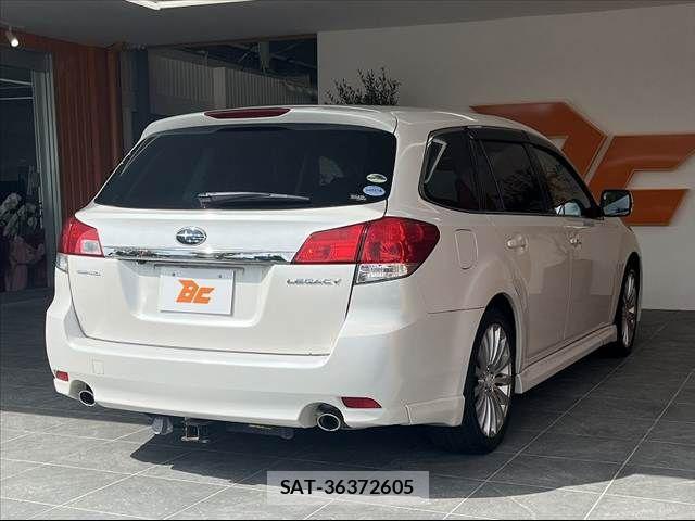 Subaru LEGACY TOURING WAGON 2009-11 8880432-14
