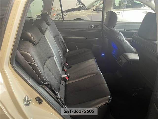 Subaru LEGACY TOURING WAGON 2009-11 8880432-17