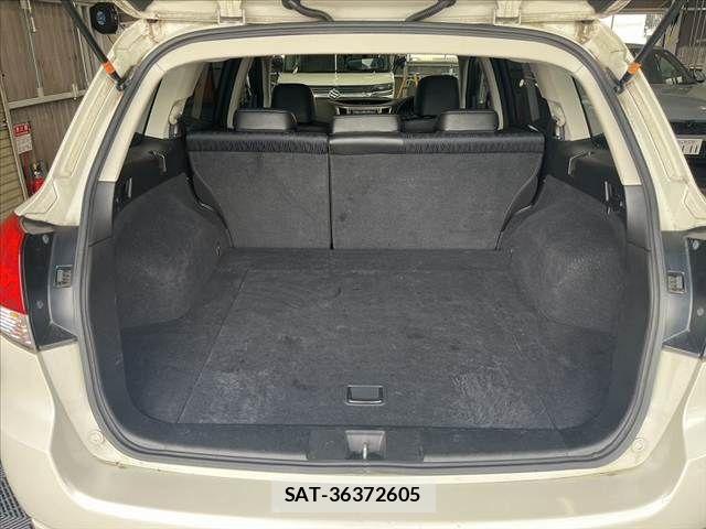Subaru LEGACY TOURING WAGON 2009-11 8880432-19