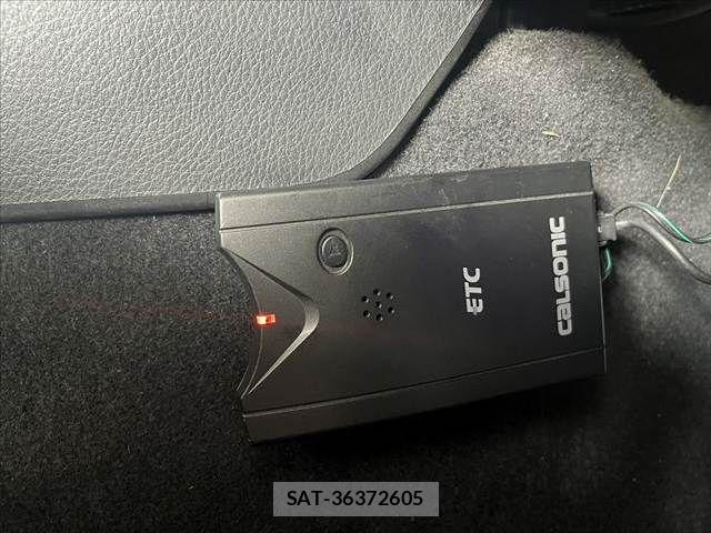 Subaru LEGACY TOURING WAGON 2009-11 8880432-24