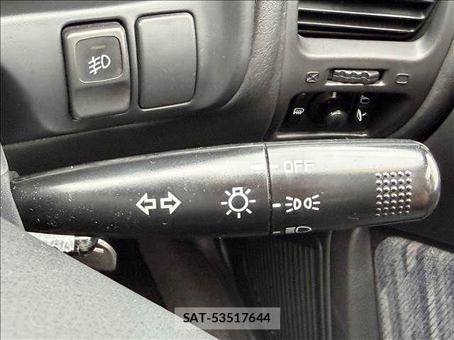 Subaru LEGACY TOURING WAGON 1996-09 8880431-27