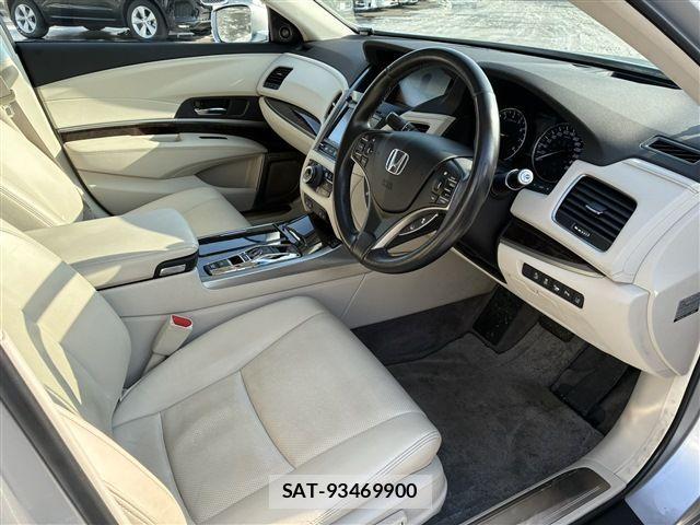 Honda LEGEND 2017-03 3377483-11