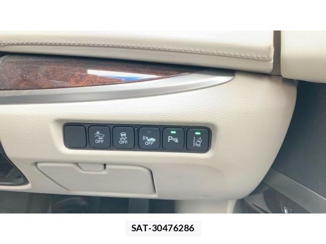 Honda LEGEND 2015-11 4044428-18
