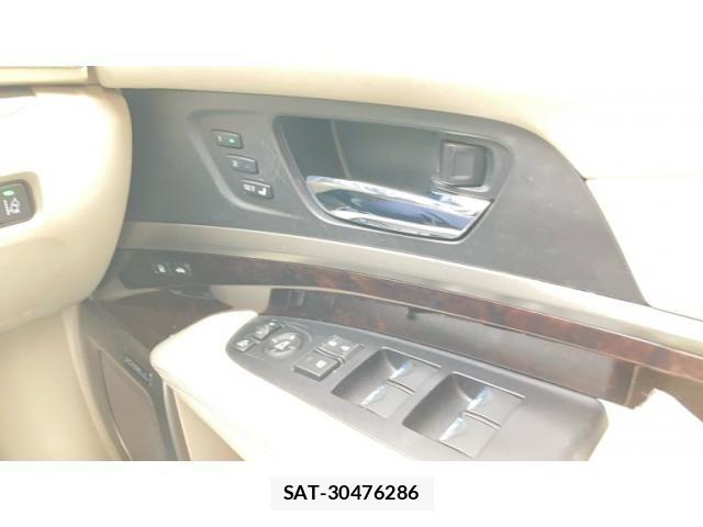 Honda LEGEND 2015-11 4044428-19
