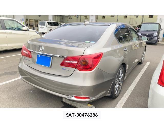 Honda LEGEND 2015-11 4044428-5