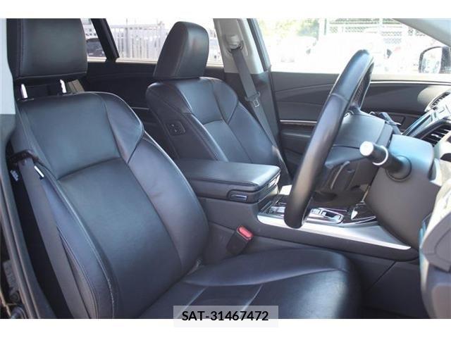 Honda LEGEND 2015-04 6683837-13
