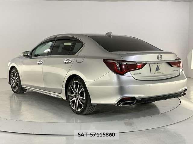 Honda LEGEND 2018-03 8245675-3