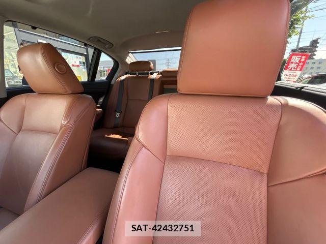 Honda LEGEND 2016-10 8438324-11