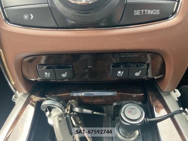 Honda LEGEND 2018-07 8525475-24