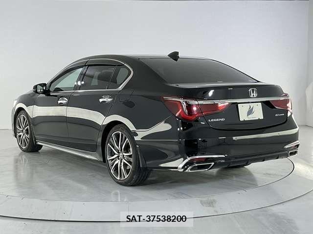 Honda LEGEND 2020-02 8685817-3