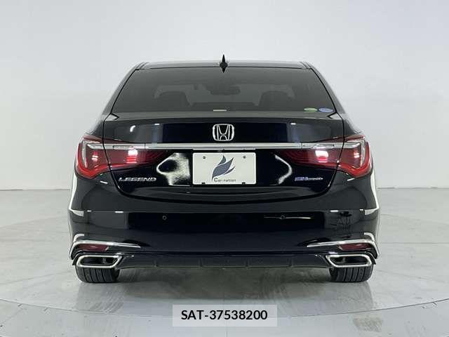 Honda LEGEND 2020-02 8685817-4