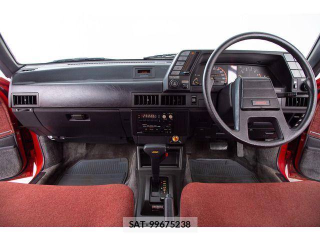 Subaru LEONE 1985-05 1186862-2