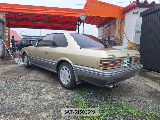 Nissan LEOPARD 1986-05 1053044-5