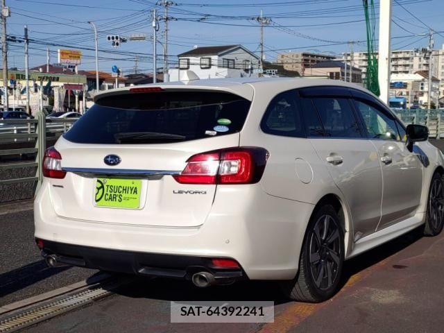 Subaru LEVORG 2014-09 611179-1