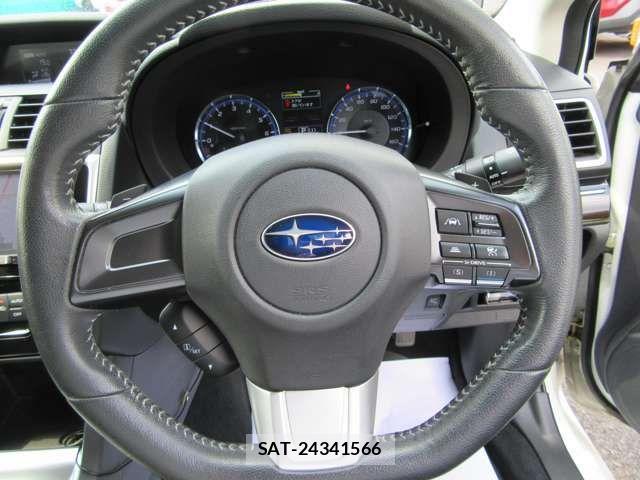 Subaru LEVORG 2015-07 1302581-16