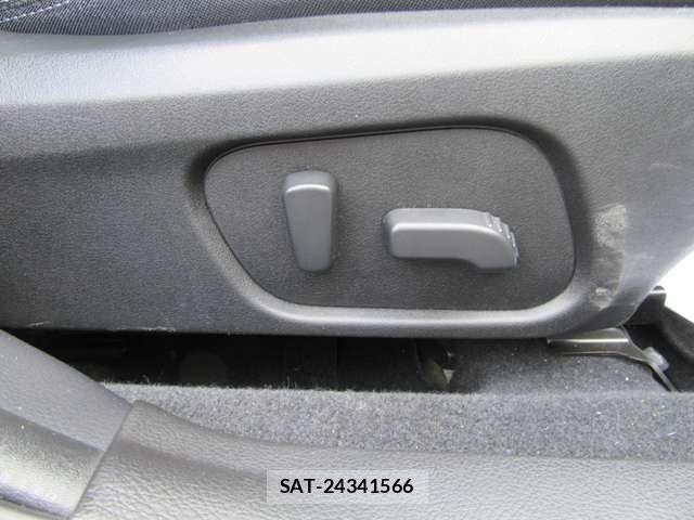 Subaru LEVORG 2015-07 1302581-17