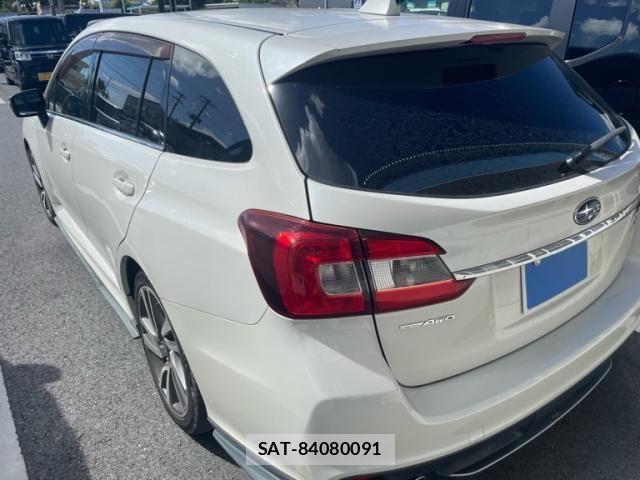 Subaru LEVORG 2014-05 1372281-11