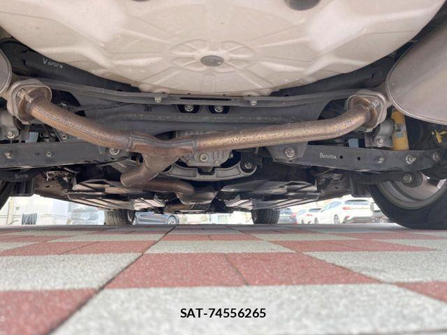 Subaru LEVORG 2016-07 2668580-18