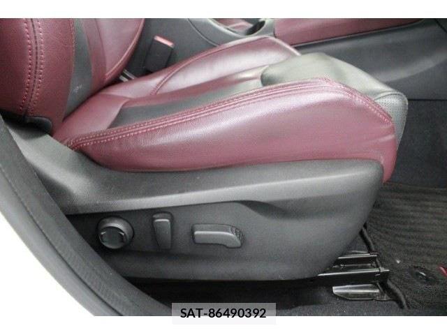 Subaru LEVORG 2022-09 2668465-7