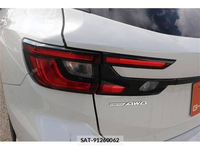 Subaru LEVORG 2022-02 3674117-18