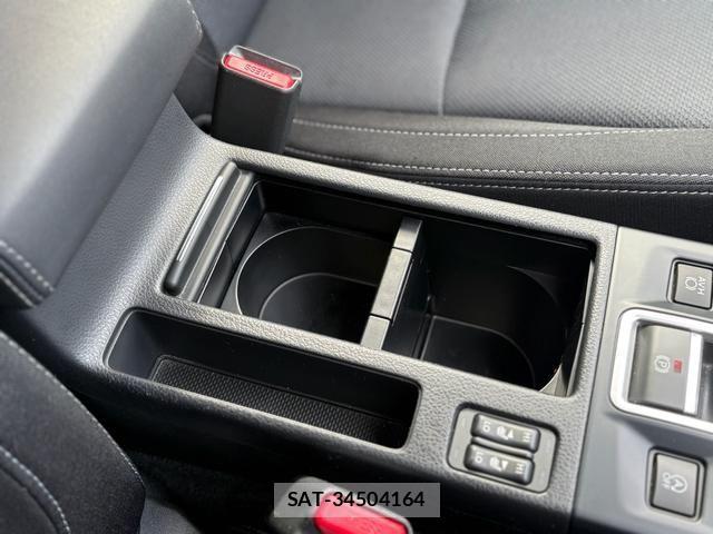 Subaru LEVORG 2020-04 3934632-25