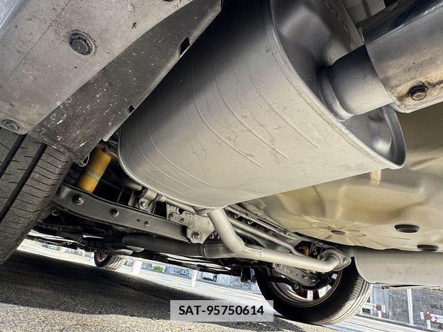 Subaru LEVORG 2014-07 4241726-19