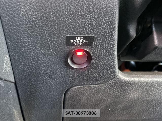 Subaru LEVORG 2016-02 4326111-21