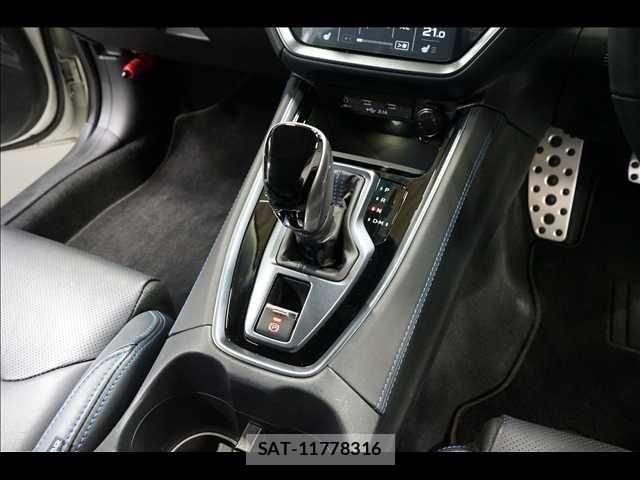 Subaru LEVORG 2020-12 5870673-11