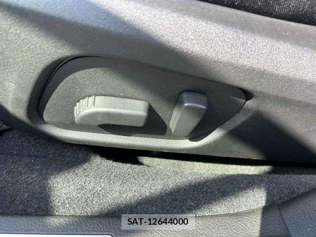 Subaru LEVORG 2017-11 5870689-18