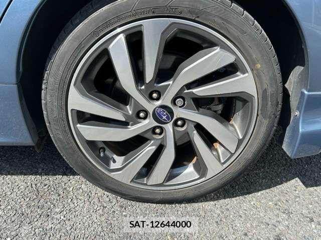 Subaru LEVORG 2017-11 5870689-8