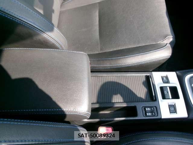 Subaru LEVORG 2014-11 6264779-28