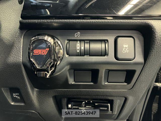 Subaru LEVORG 2019-06 6672228-18