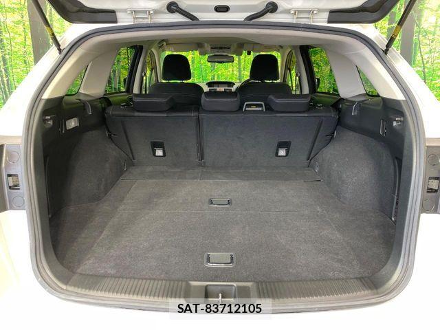 Subaru LEVORG 2017-02 6676634-9