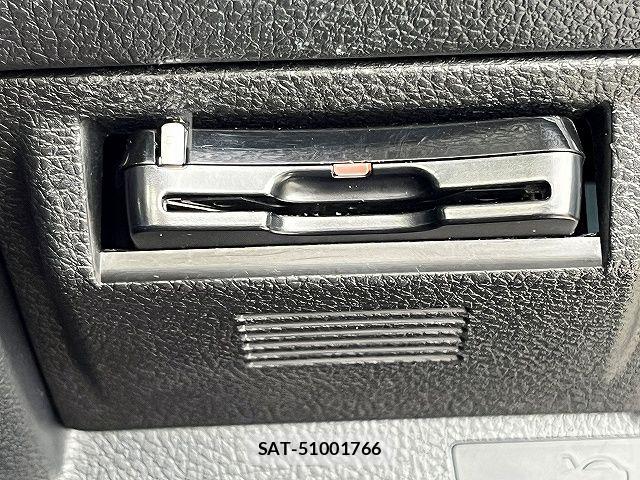 Subaru LEVORG 2017-09 6682714-15