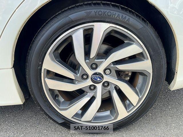Subaru LEVORG 2017-09 6682714-26