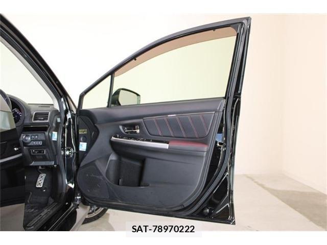 Subaru LEVORG 2017-08 6907564-28