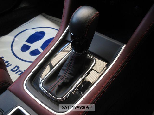 Subaru LEVORG 2019-05 6907549-14