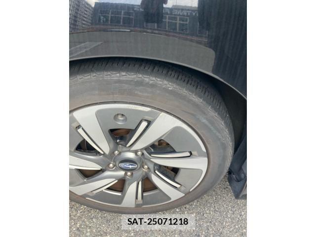 Subaru LEVORG 2015-02 6907627-9
