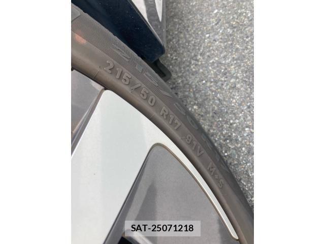 Subaru LEVORG 2015-02 6907627-11