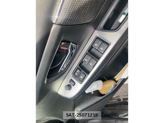 Subaru LEVORG 2015-02 6907627-12