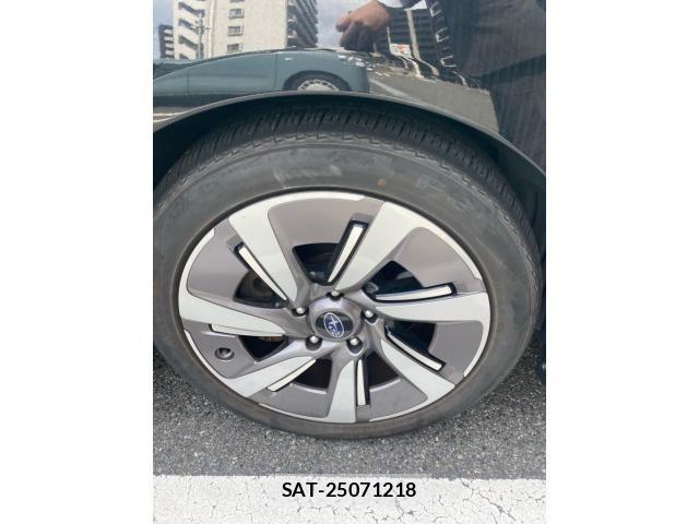 Subaru LEVORG 2015-02 6907627-7