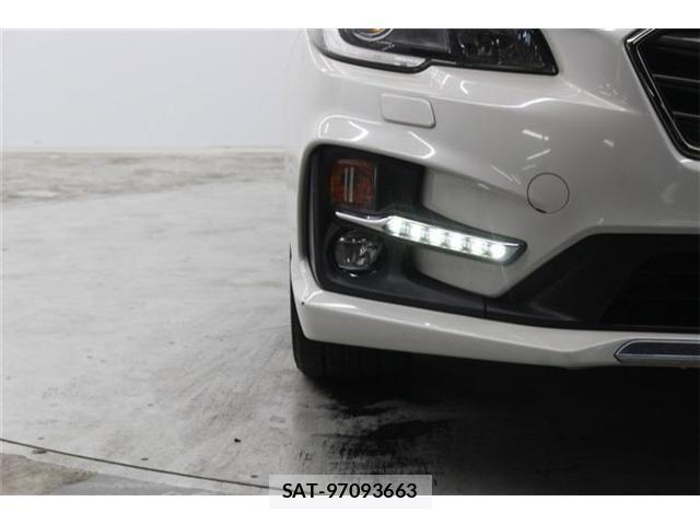 Subaru LEVORG 2017-03 6907556-12