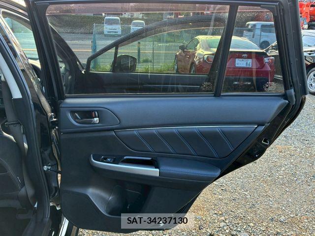 Subaru LEVORG 2017-09 6907561-15