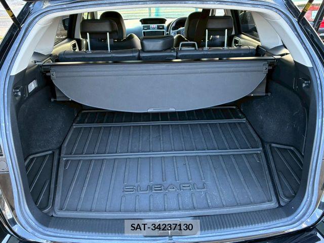 Subaru LEVORG 2017-09 6907561-8